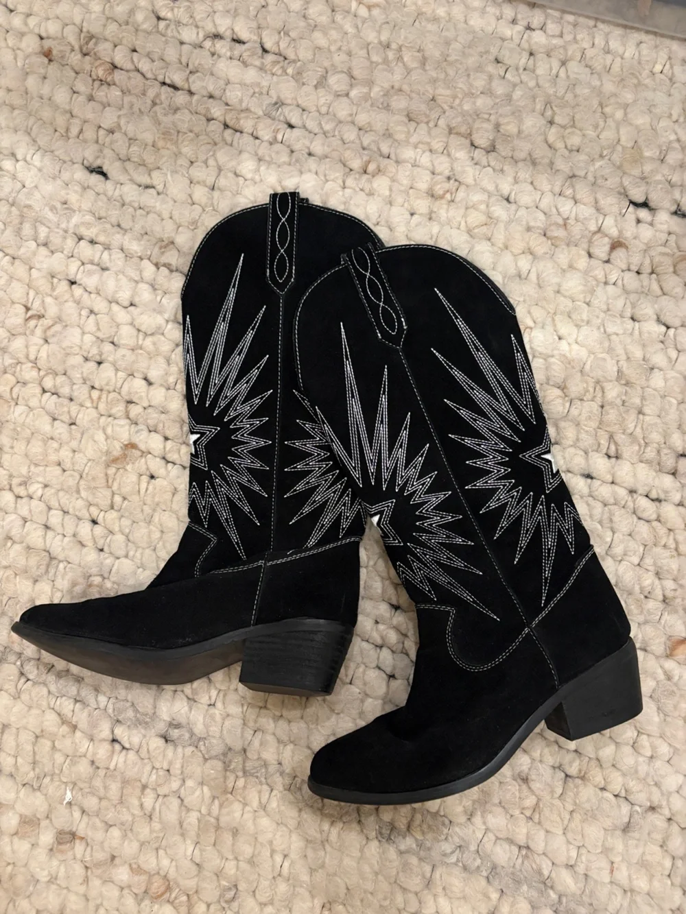 Dingo black suede cowboy boots with white embroidered starburst design